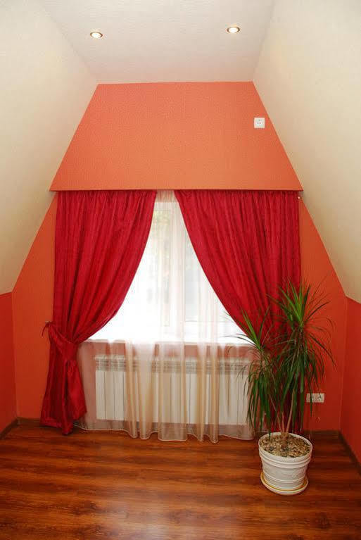 חארקיב Hotel Yar מראה חיצוני תמונה