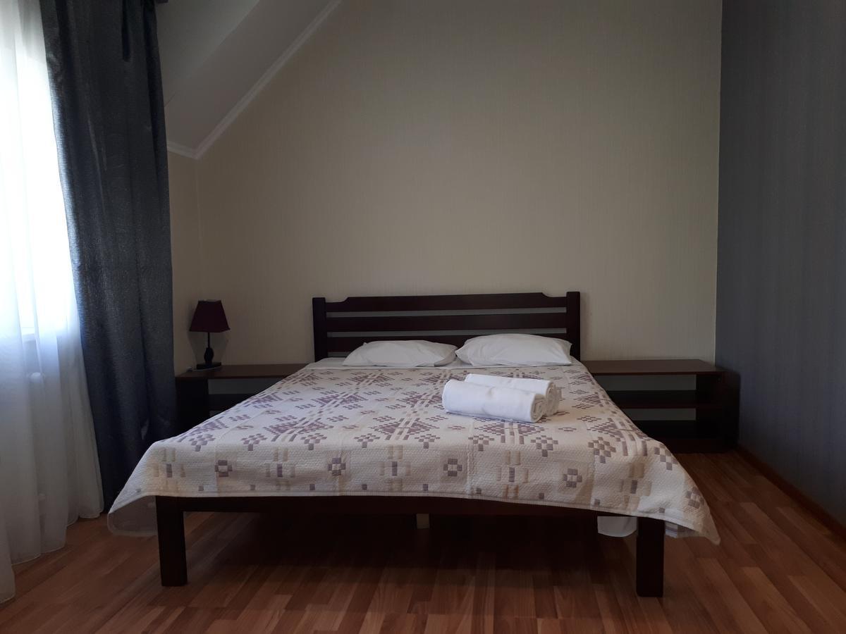 חארקיב Hotel Yar מראה חיצוני תמונה