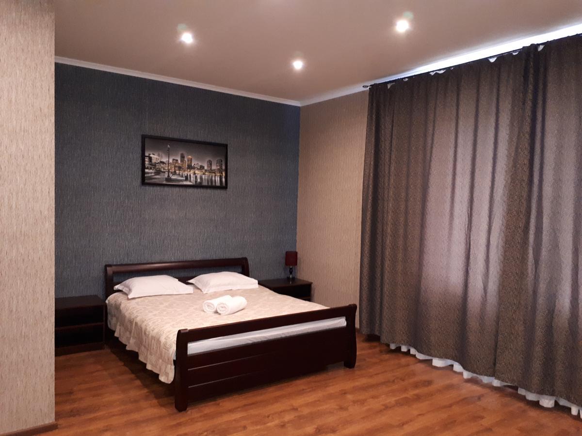 חארקיב Hotel Yar מראה חיצוני תמונה
